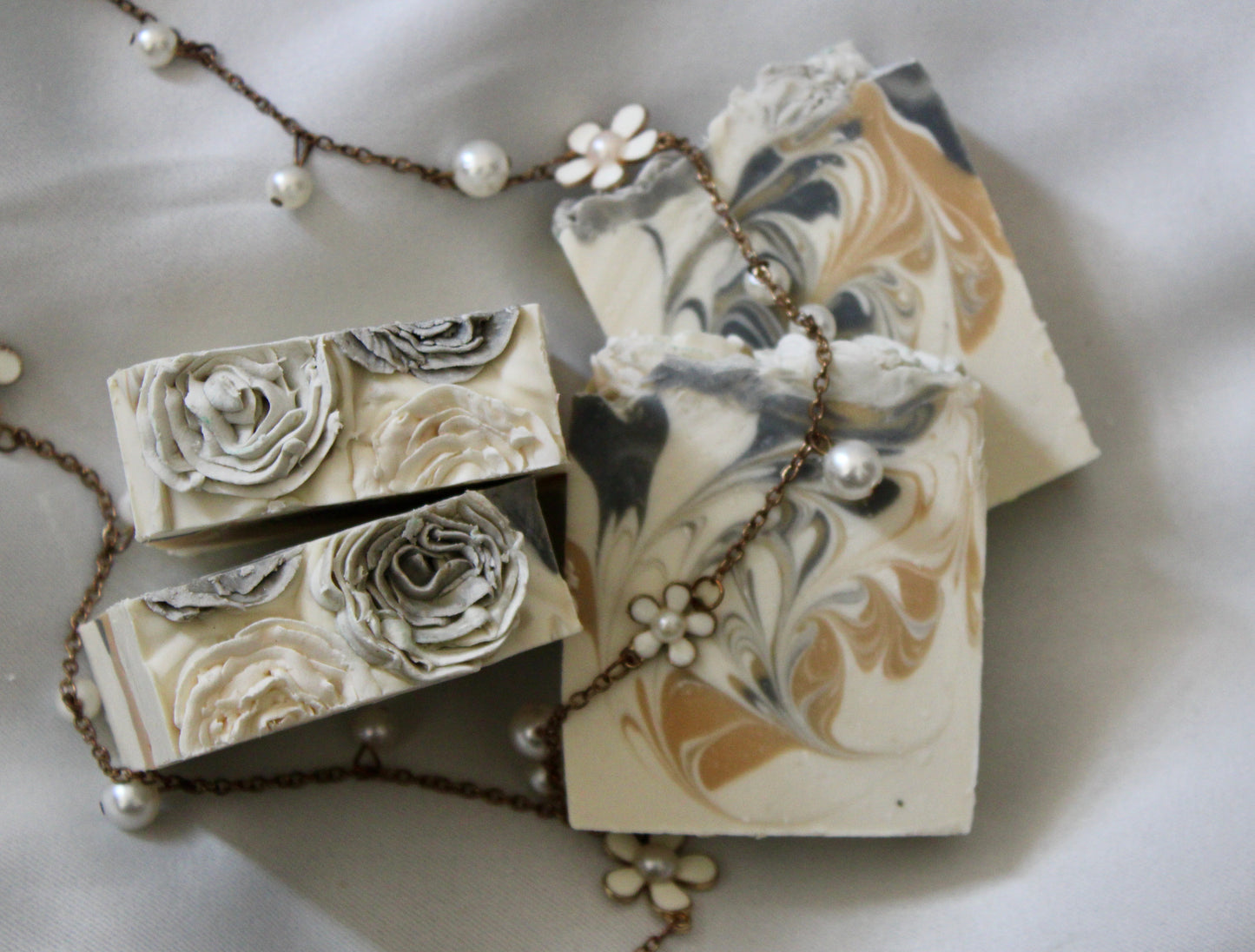 Autumn Love Artisan Bar